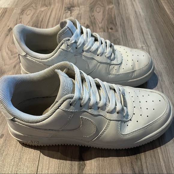 Nike Air Force 1 ‘07 White - Picture 2 of 7